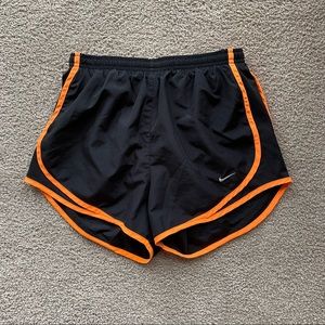 Nike Women’s Tempo Running Shorts Size S